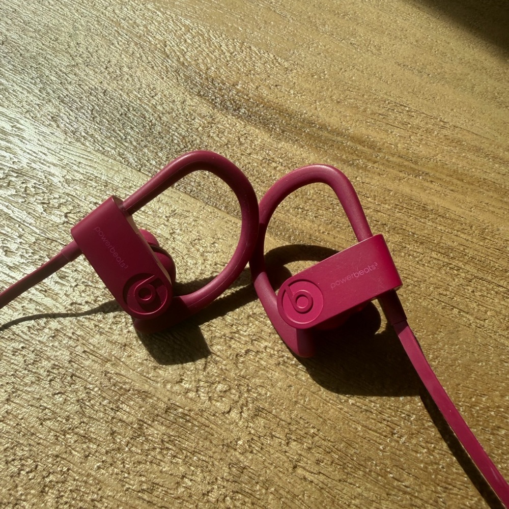 PowerBeats 3 by Dre, Wireless Headphones, Burgundy, Used